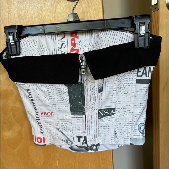 With Jean Carla corset top - Picture 4 of 4